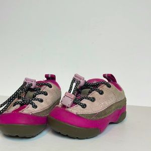 Baby crocs! Girl Sz C5, pink